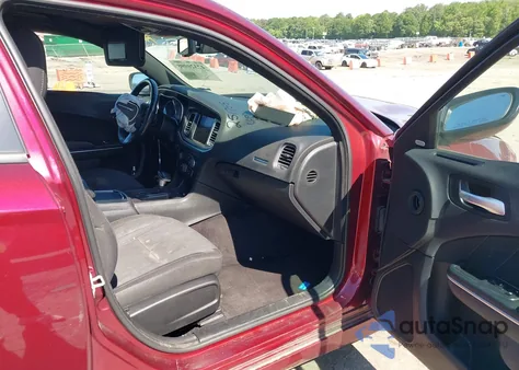 2018 Dodge Charger Sxt Plus Rwd z USA, uszkodzony, nr VIN 2C3CDXHG1JH210295